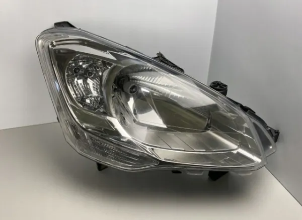 Luz direita 9682828180 Peugeot/Citroen