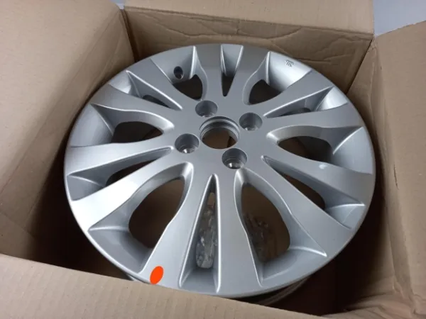 Discos de roda de aleação ligeira (de aleação ligeira, de titânio) 084001J300 Hyundai/Kia