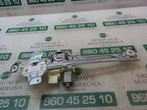 Mecanismo de acionamento de vidro da porta traseira esquerda 9816273680 Peugeot/Citroen