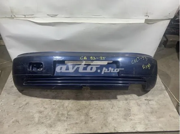 Pára-choque traseiro Mitsubishi Colt IV