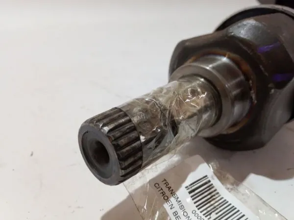 Semieixo (acionador) dianteiro esquerdo 9820471280 Peugeot/Citroen